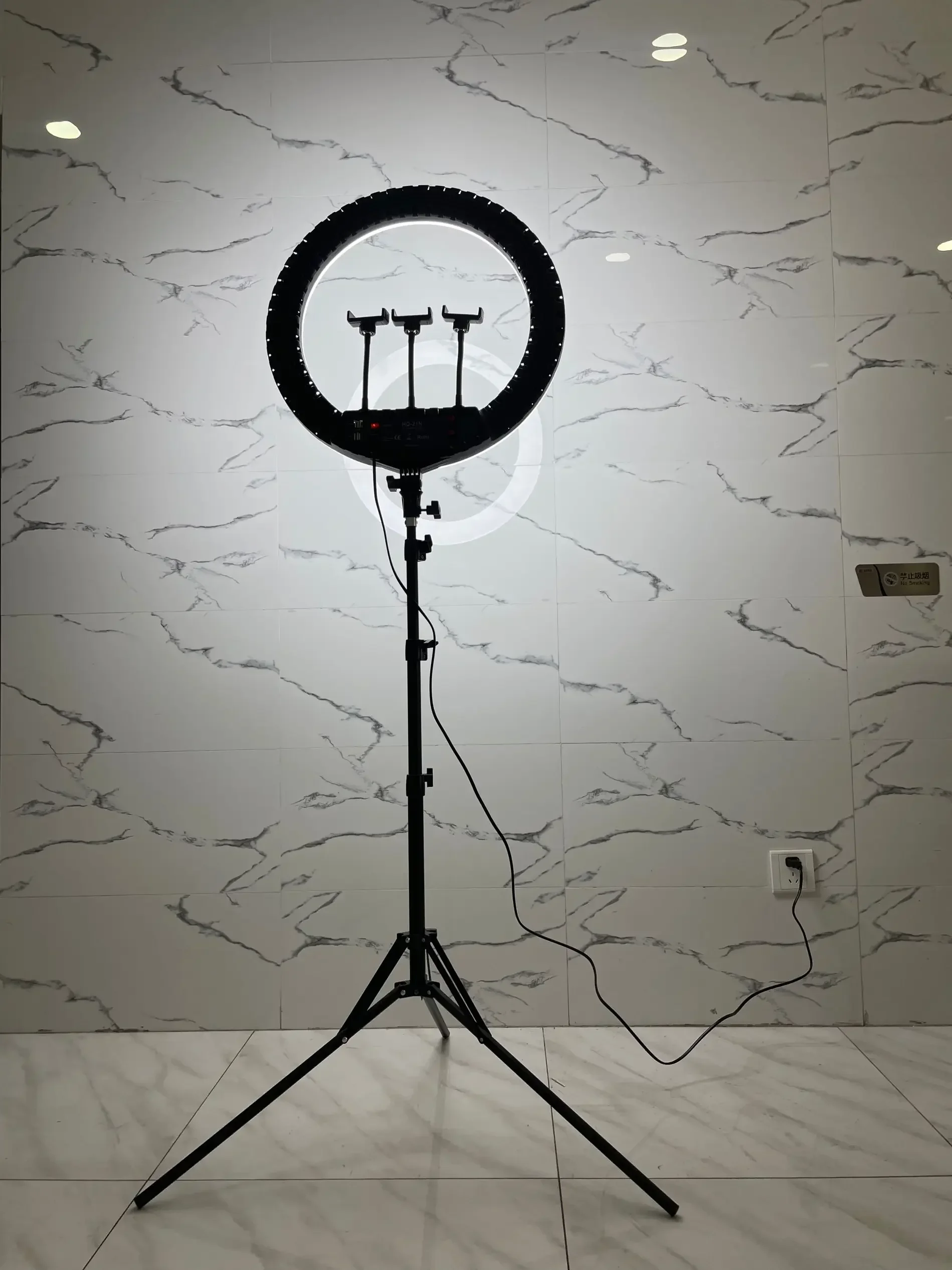 HQ-21n 21 Inch LED Ring Light  - Lighting In Photography incelemesi ve fiyatı